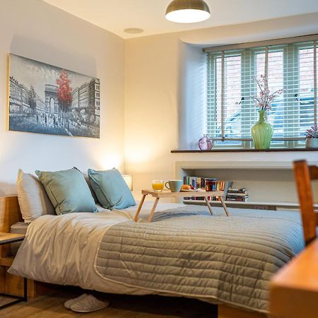 Stanwick Studio, Cosy Country Studio, Sleeps 4, Parking, Wifi 외부 사진