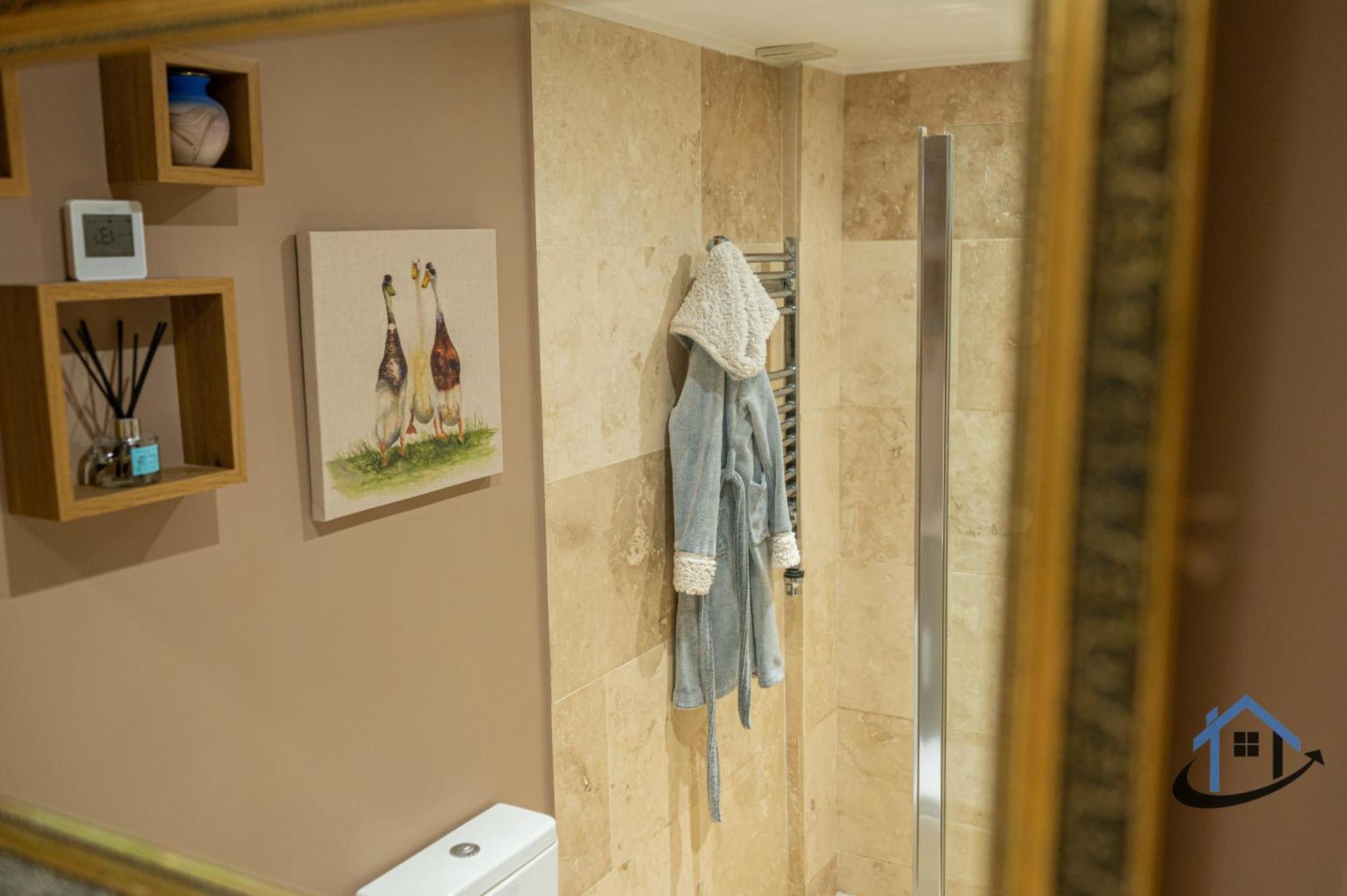 Stanwick Studio, Cosy Country Studio, Sleeps 4, Parking, Wifi 외부 사진